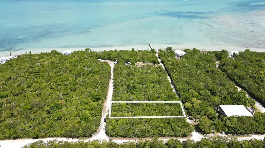 Lot 27, Lubbers Quarters Abaco BS