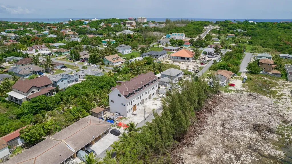 Cochran St, Tropical Gardens New Providence Paradise Island BS