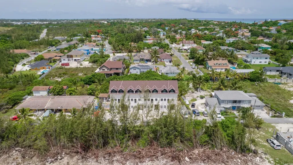 Cochran St, Tropical Gardens New Providence Paradise Island BS