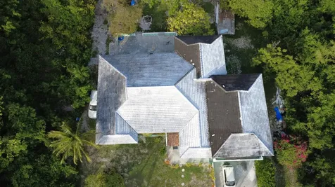 Sasson Drive 23 New Providence Paradise Island BS