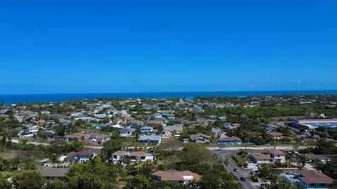 Sasson Drive 23 New Providence Paradise Island BS