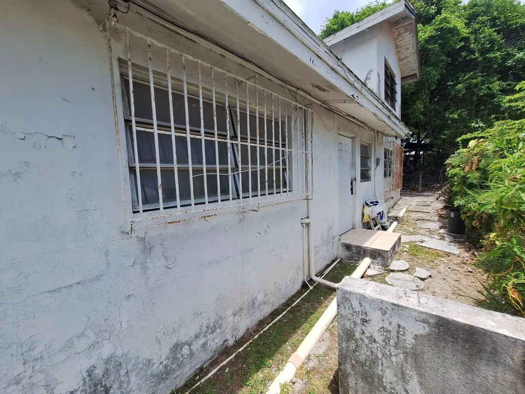 Victoria Blvd Triplex New Providence Paradise Island BS