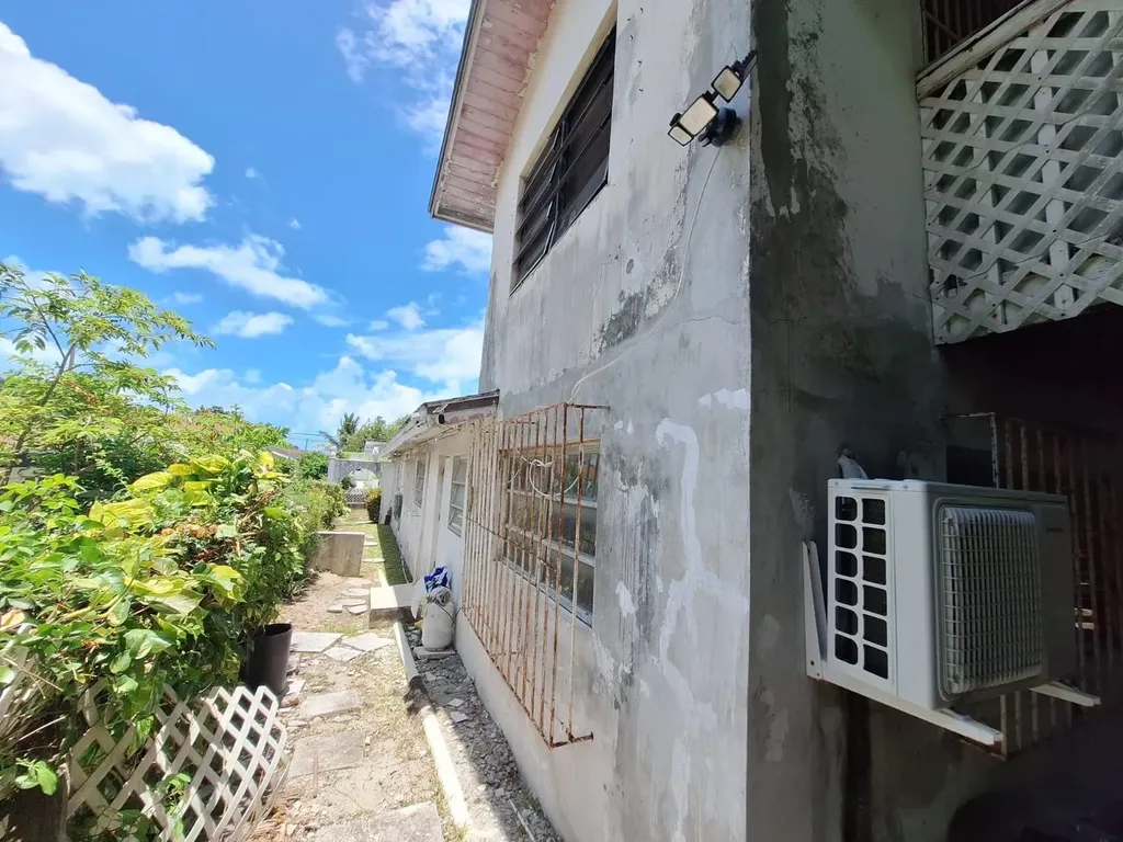 Victoria Blvd Triplex New Providence Paradise Island BS