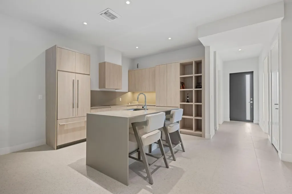 West End New Providence Paradise Island BS