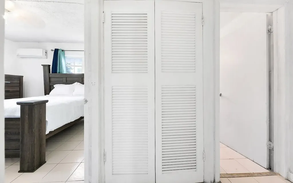 Town Court Condo New Providence Paradise Island BS