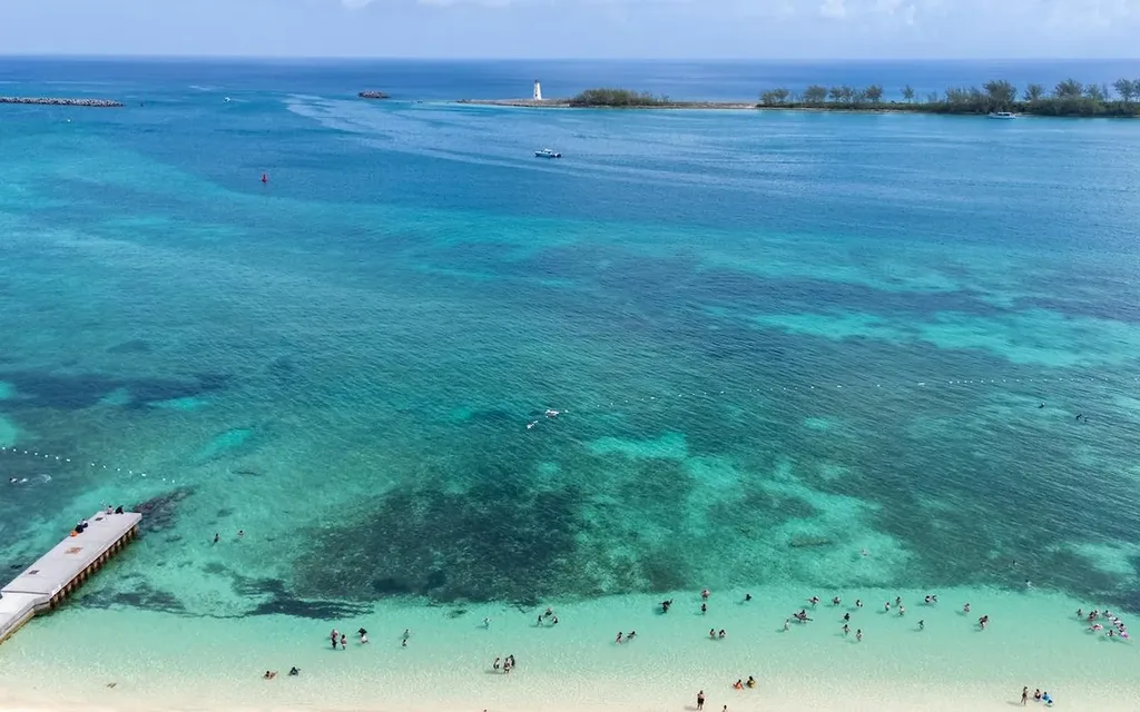 Town Court Condo New Providence Paradise Island BS