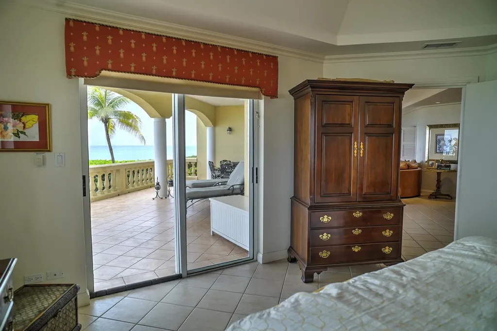 Caves Point Condos New Providence Paradise Island BS