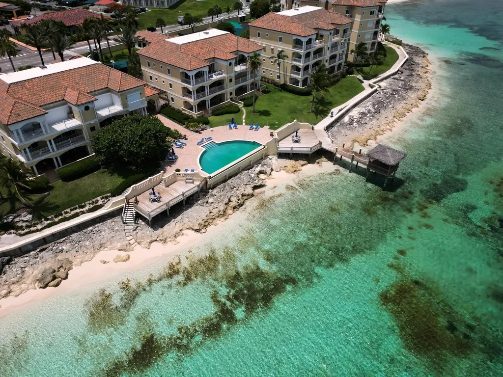 Caves Point Condos New Providence Paradise Island BS