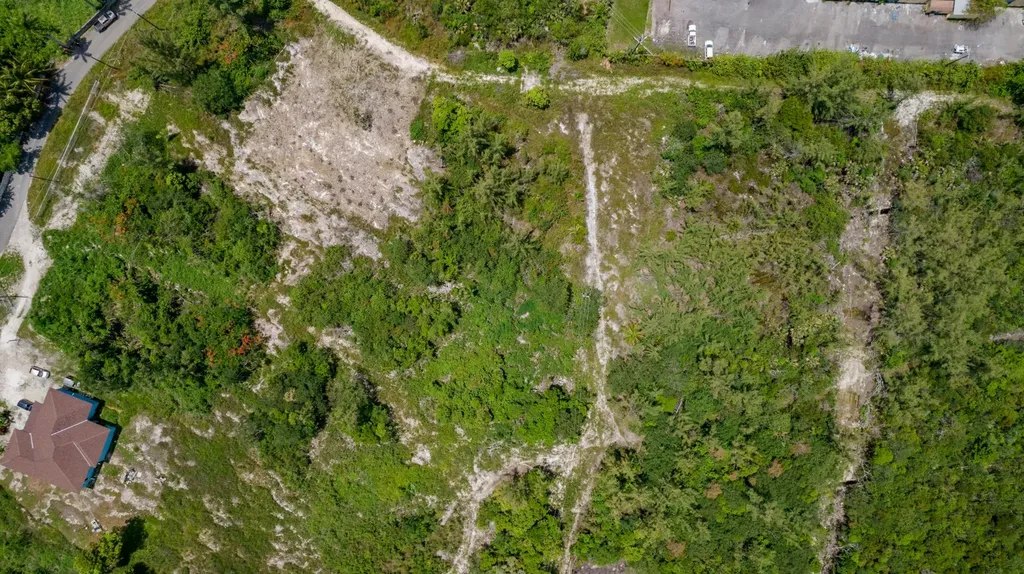 Perpall Tract Commercial New Providence Paradise Island BS