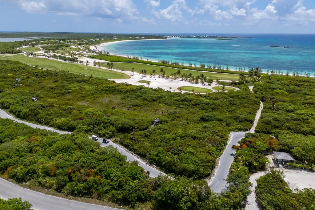 Sanctuary On The 8th Abaco BS