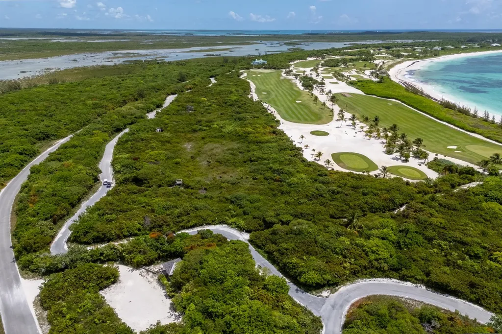 Sanctuary On The 8th Abaco BS
