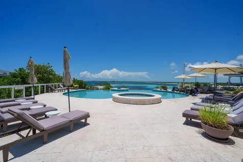 Sanctuary On The 8th Abaco BS