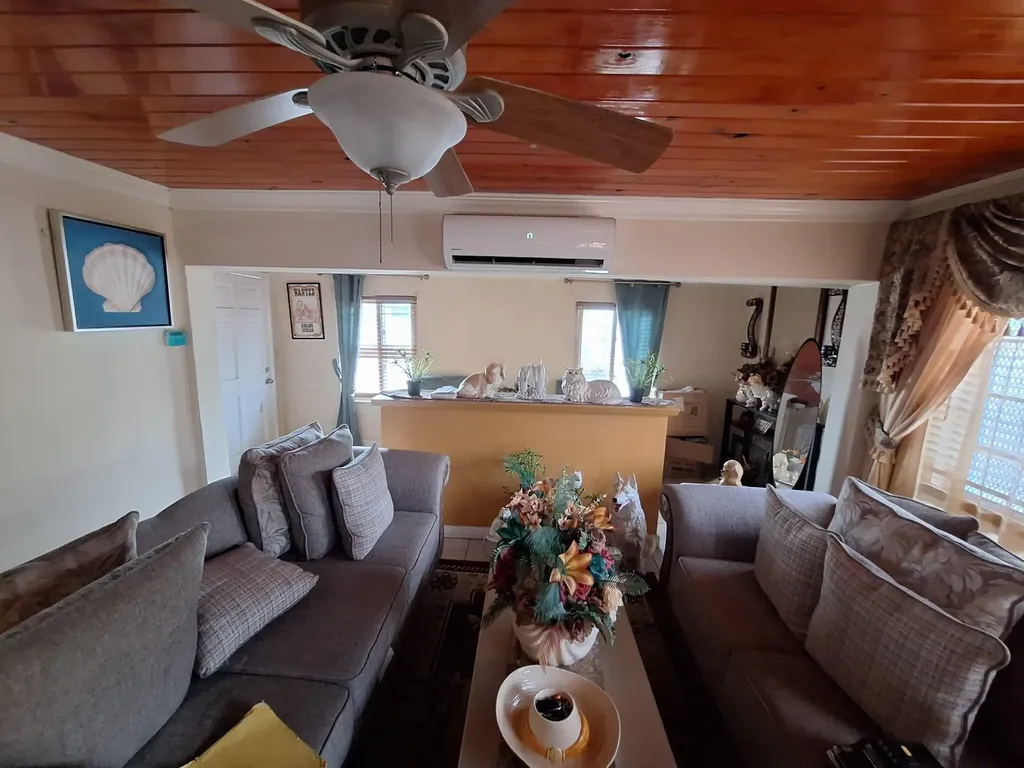 Alexandria Blvd Triplex New Providence Paradise Island BS