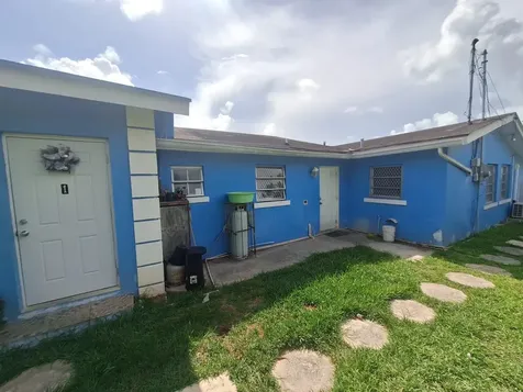 Alexandria Blvd Triplex New Providence Paradise Island BS