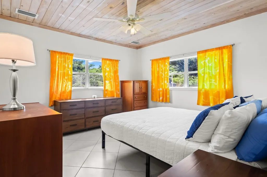Hilltop Ocean View Home Eleuthera BS