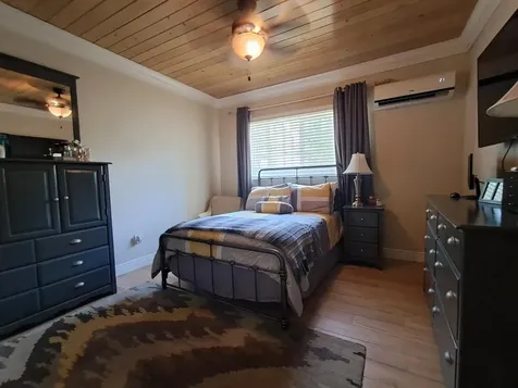 Springfield Road New Providence Paradise Island BS