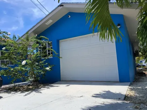 Springfield Road New Providence Paradise Island BS