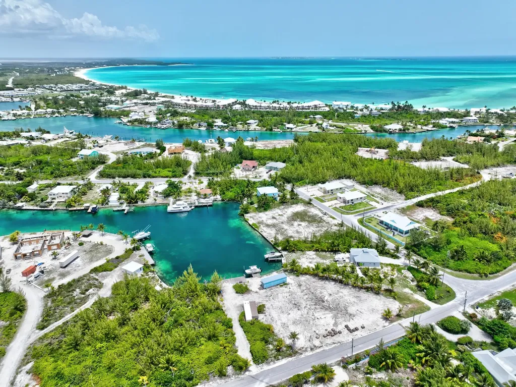 Canal's End Abaco BS