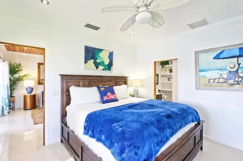 Canal's End Abaco BS