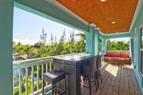 Canal's End Abaco BS