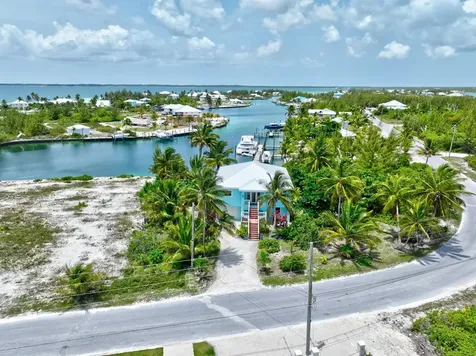 Canal's End Abaco BS