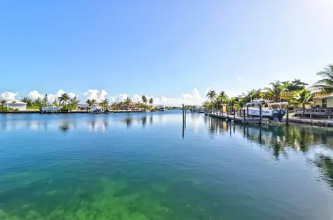 Canal's End Abaco BS