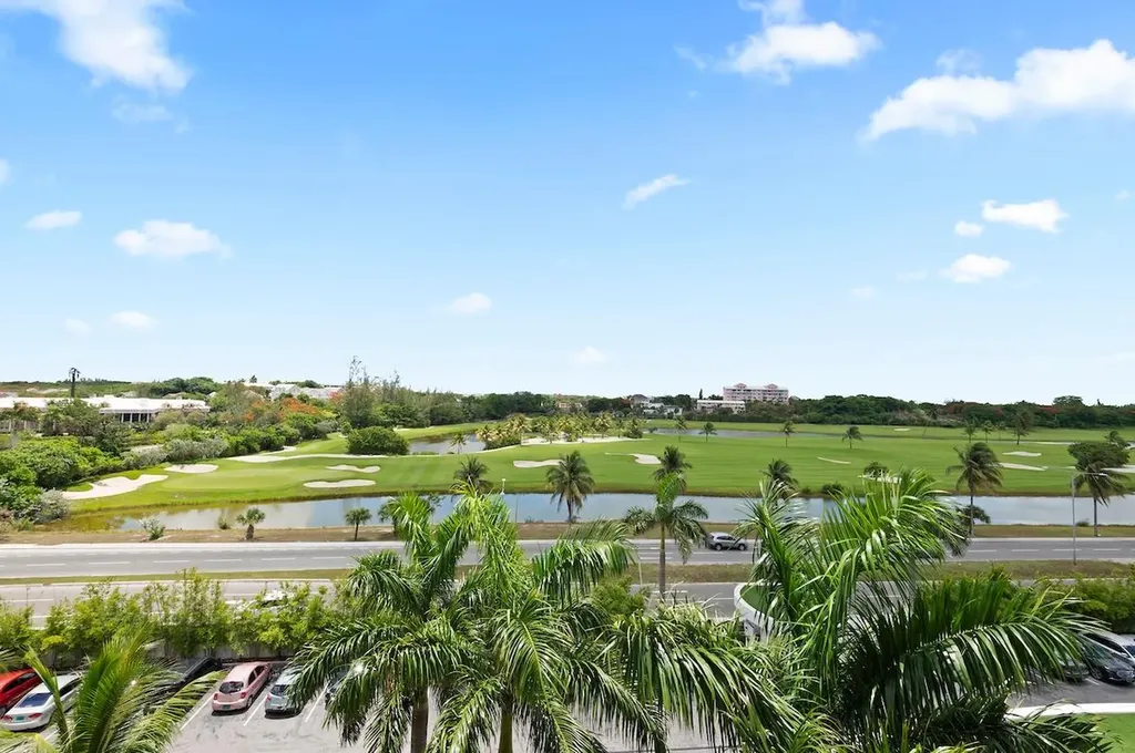 Goldwynn New Providence Paradise Island BS