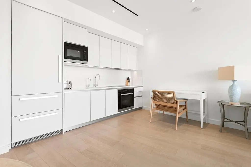 Goldwynn New Providence Paradise Island BS