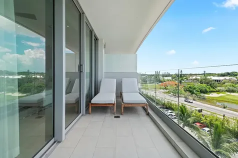 Goldwynn New Providence Paradise Island BS