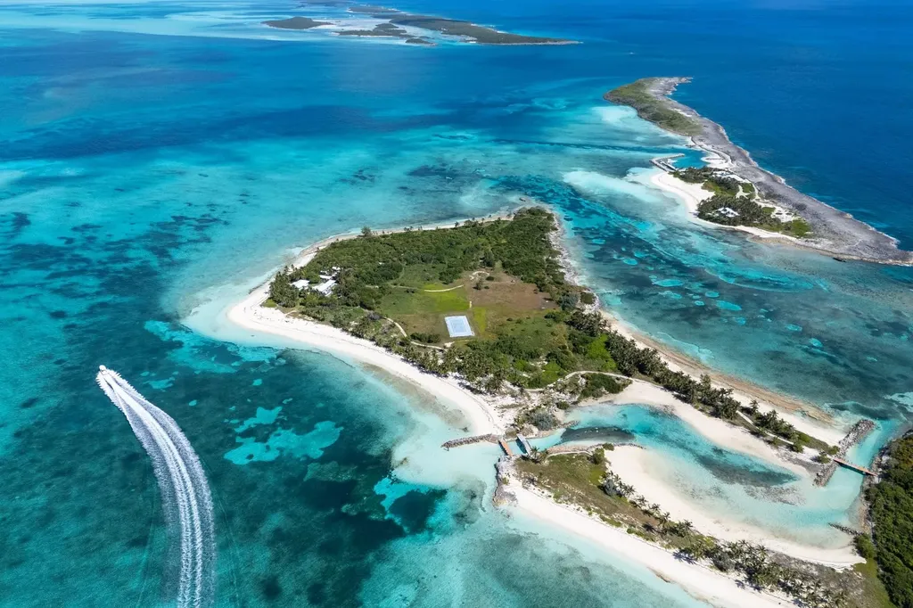 Berry Islands BS, Frozen And Alder Cay