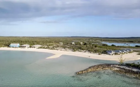 Fountain Bay Beachfront Cat Island BS