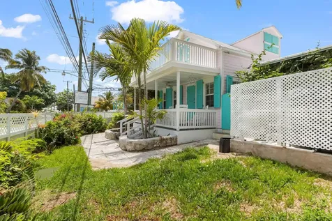 Mermaid's Cottage Eleuthera BS