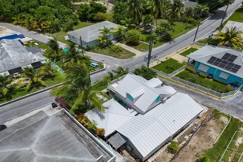 Mermaid's Cottage Eleuthera BS