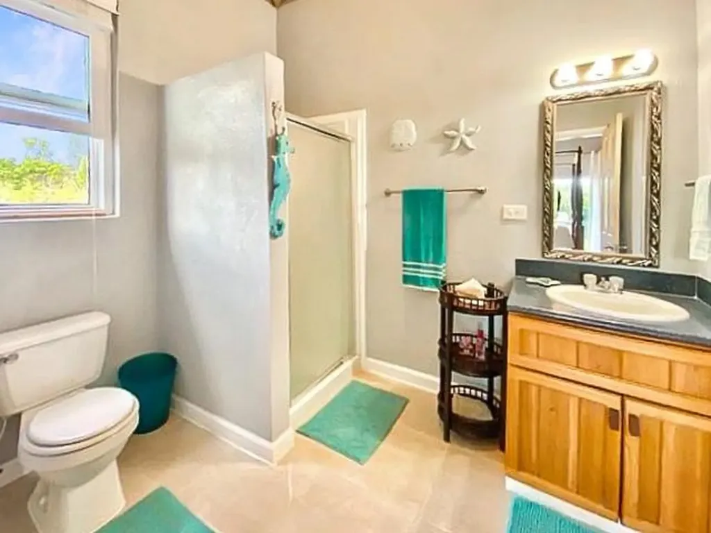 8b-clifftop Estates Eleuthera BS