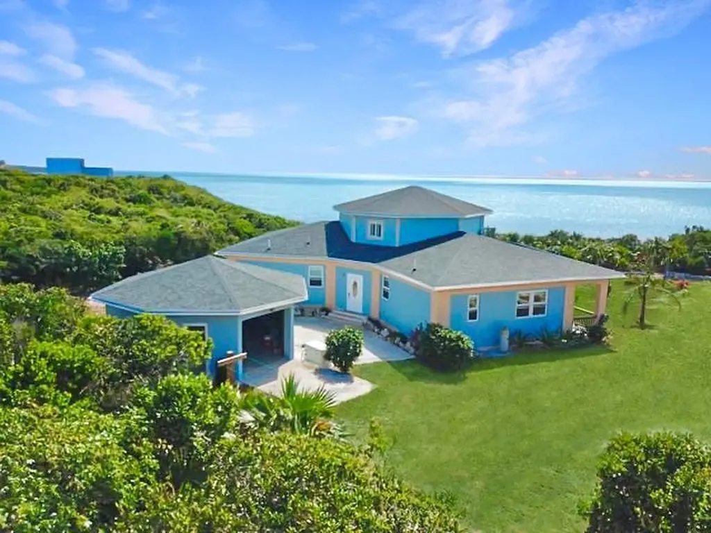 8b-clifftop Estates Eleuthera BS