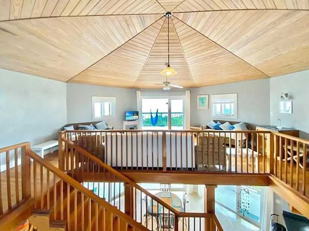 8b-clifftop Estates Eleuthera BS