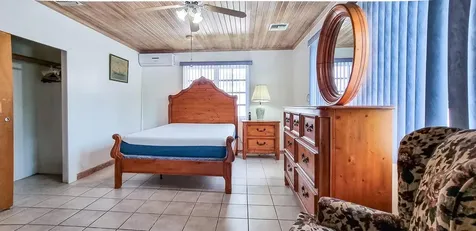 South Road, Spanish Wells Eleuthera BS