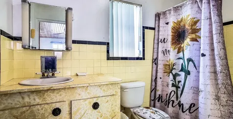 South Road, Spanish Wells Eleuthera BS