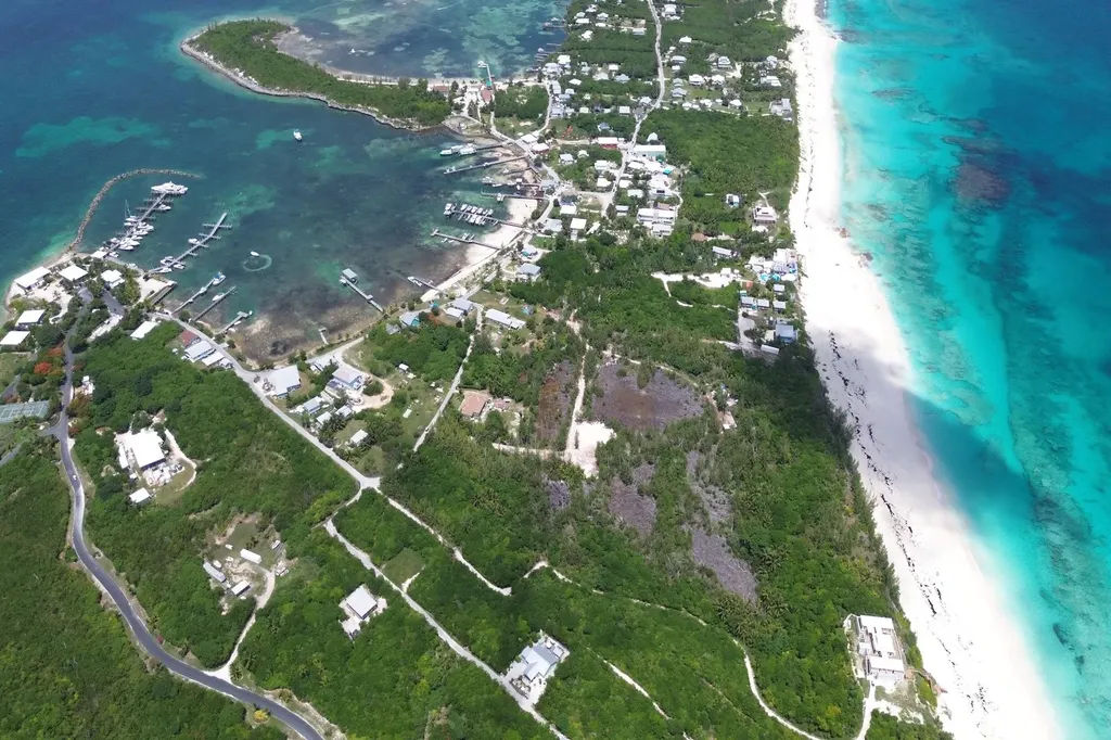 Lot 3 Cotton Ground Abaco BS