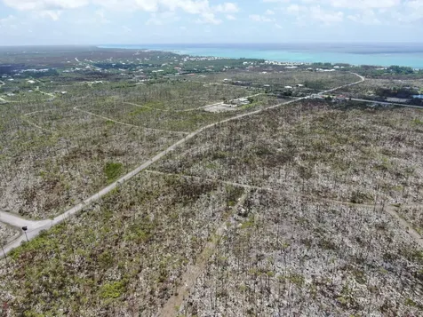 Lissington Road 15 Grand Bahama Freeport BS