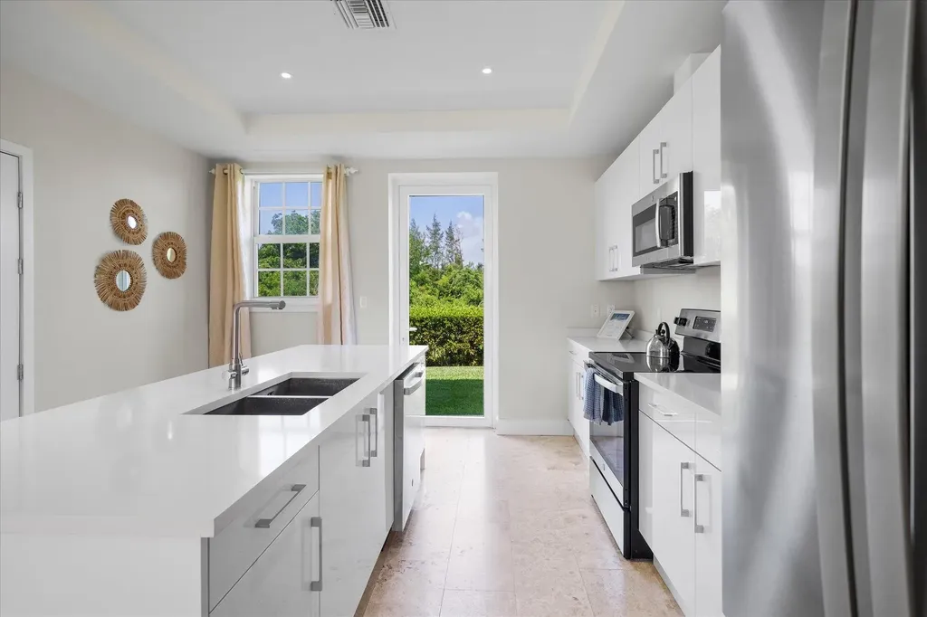 Palm Cay Galleon Bay New Providence Paradise Island BS