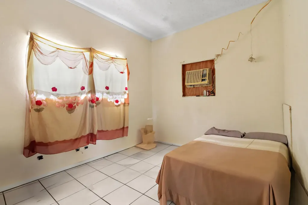 Garden Hills #1 219 New Providence Paradise Island BS