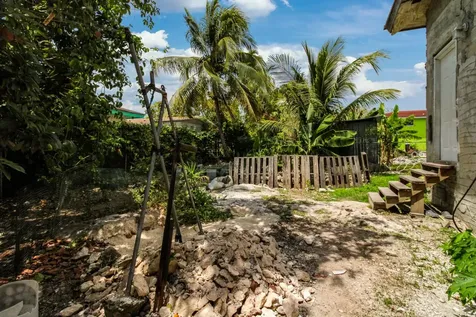 Garden Hills #1 219 New Providence Paradise Island BS