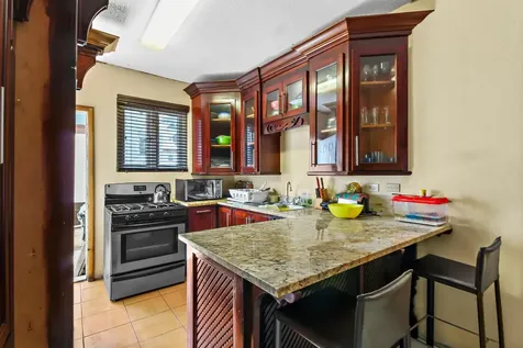 Garden Hills #1 219 New Providence Paradise Island BS