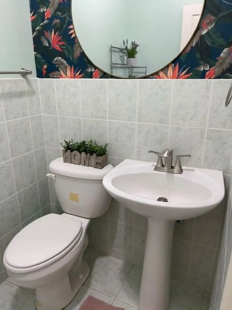 Ganymede Drive Arden For 8 Grand Bahama Freeport BS