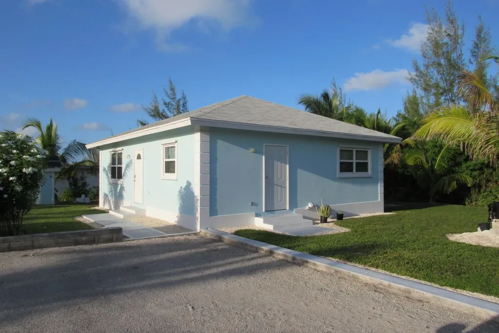 Off Crocket Drive 000 Abaco BS