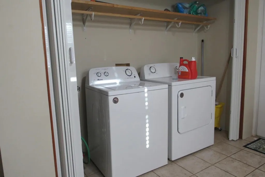 Off Crocket Drive 000 Abaco BS