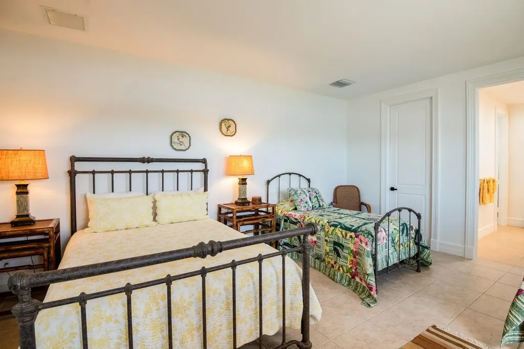 Evansted Grand Bahama Freeport BS