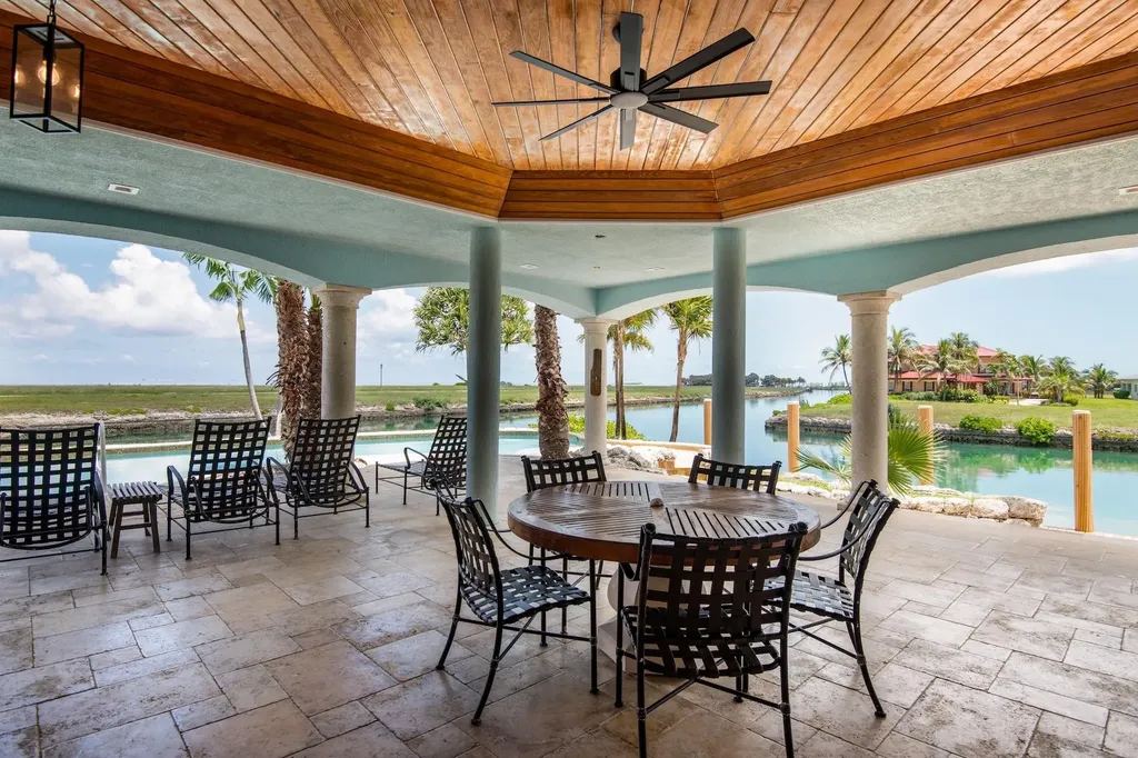 Evansted Grand Bahama Freeport BS