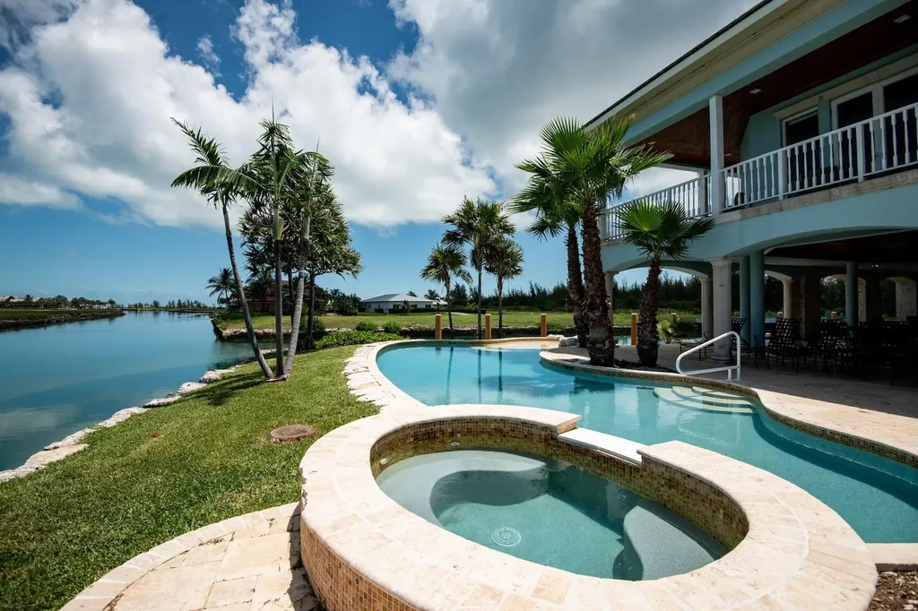 Evansted Grand Bahama Freeport BS